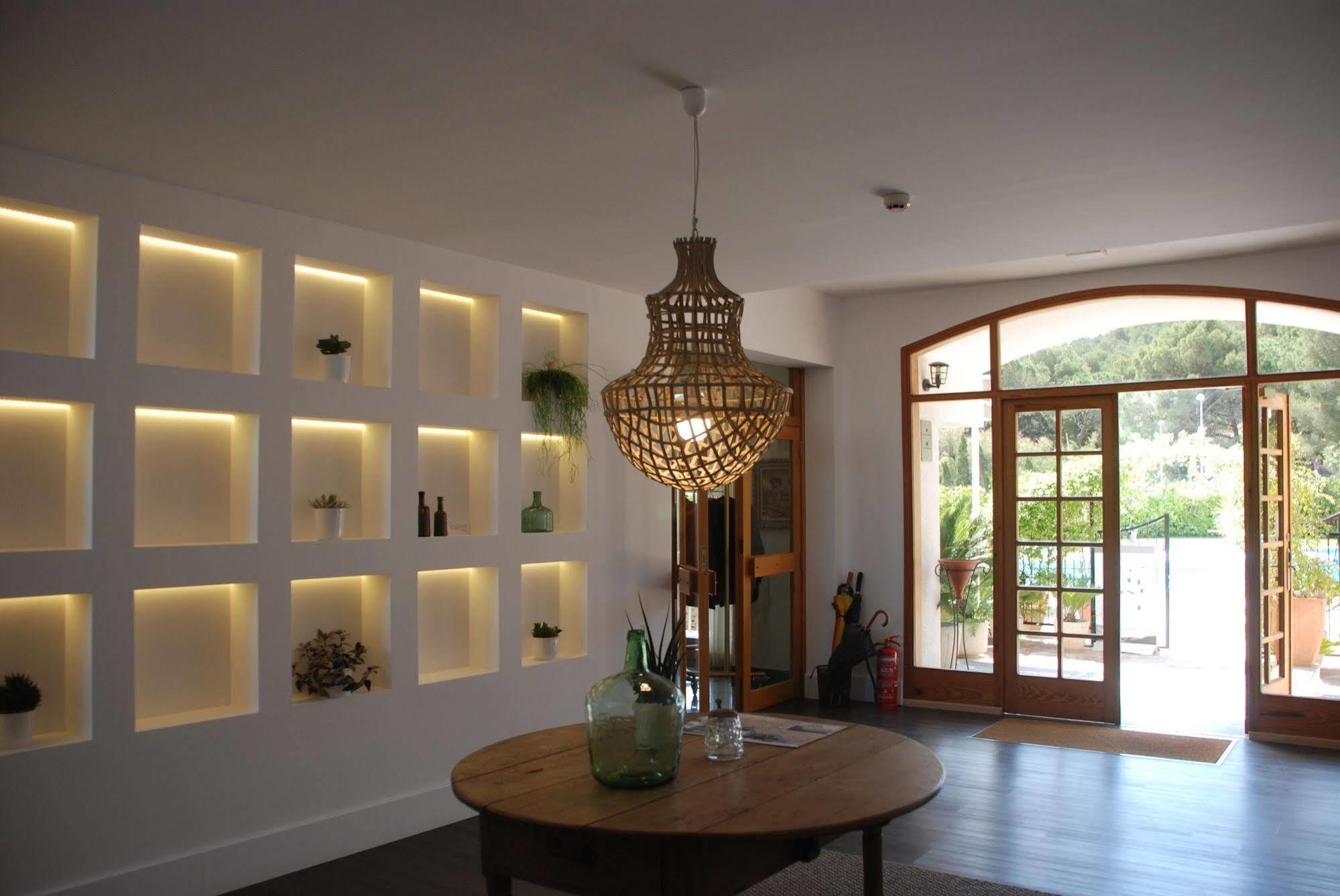 Can Miquel L' Escala Ngoại thất bức ảnh